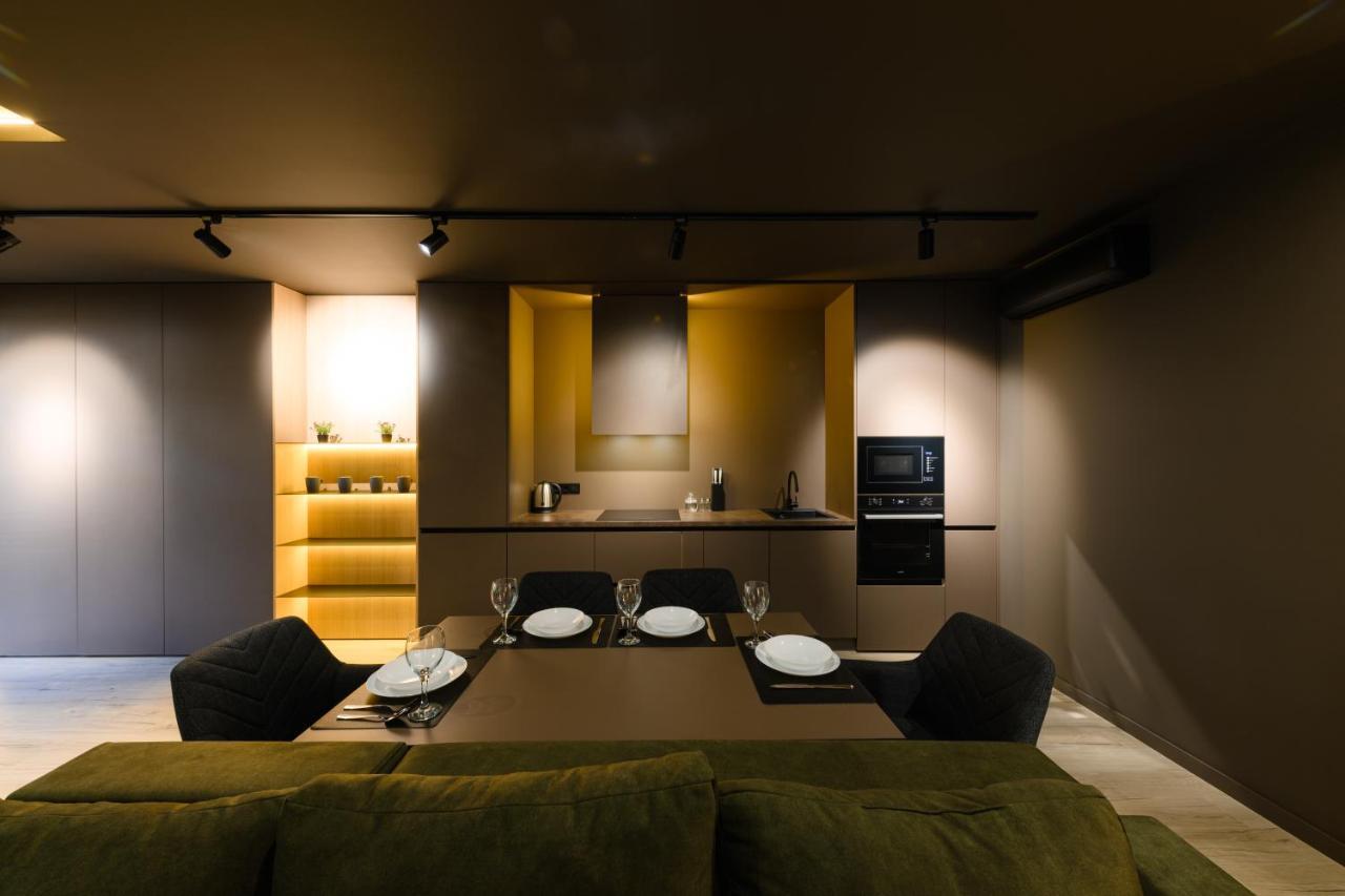 Luxury Apartments-Belochka Uzjhorod Eksteriør billede