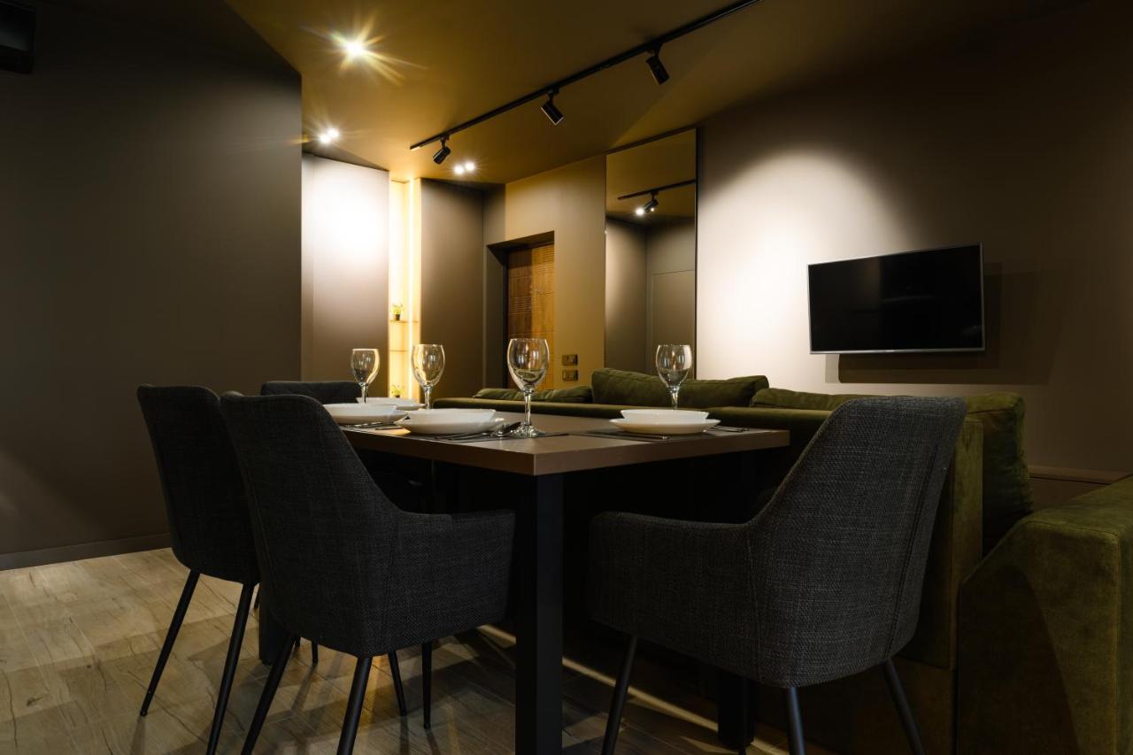Luxury Apartments-Belochka Uzjhorod Eksteriør billede