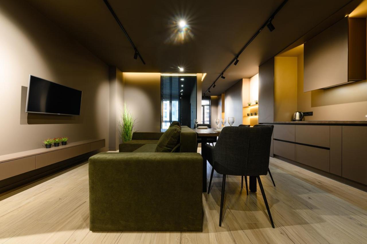 Luxury Apartments-Belochka Uzjhorod Eksteriør billede