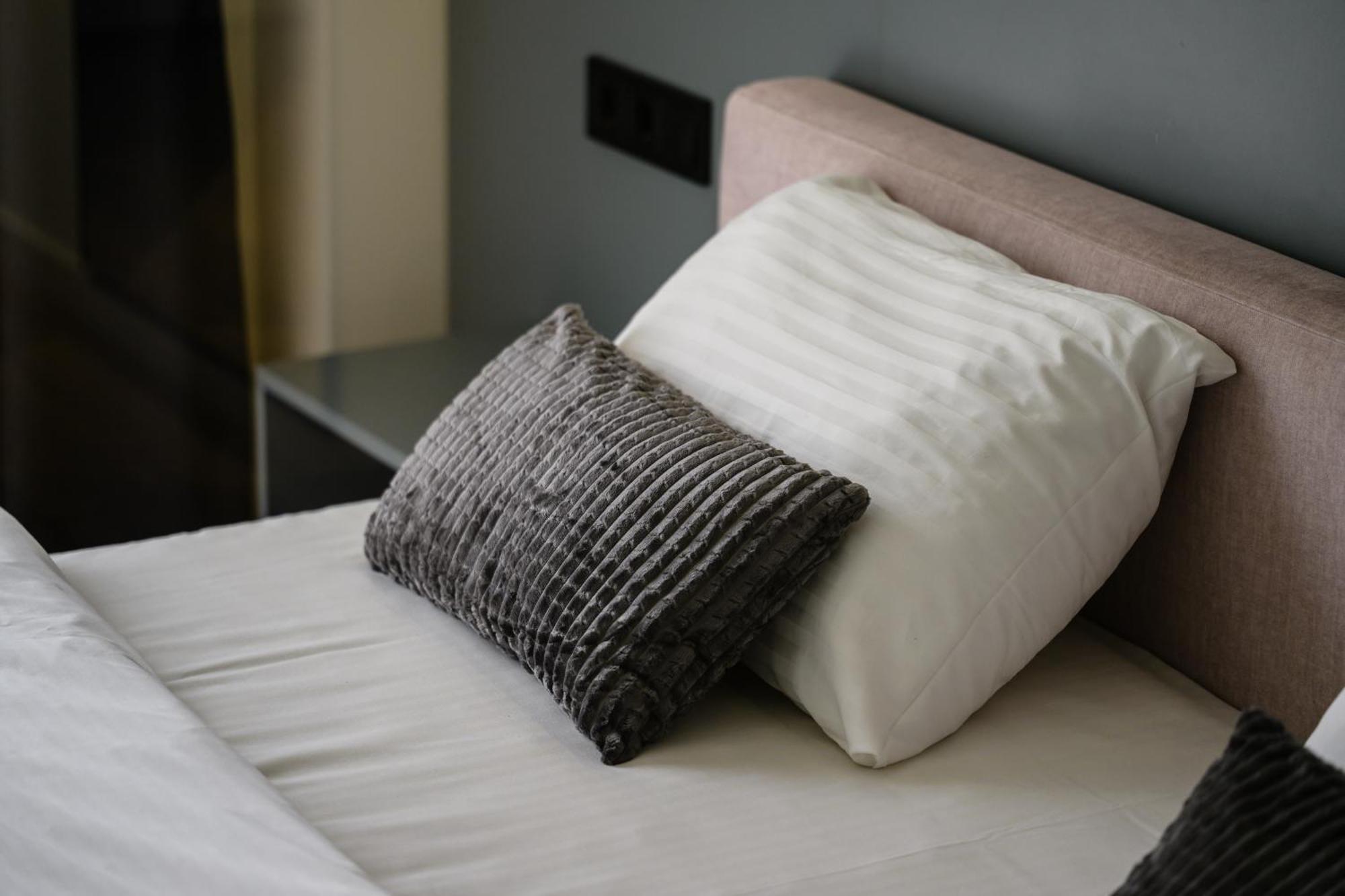 Luxury Apartments-Belochka Uzjhorod Eksteriør billede